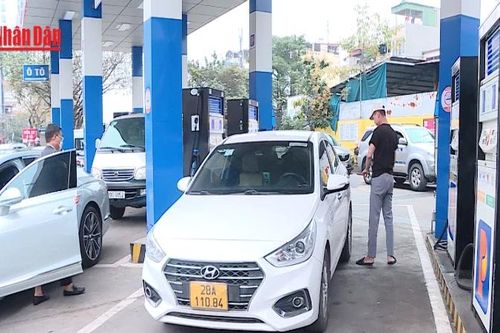 Bộ Công Thương hỏa tốc yêu cầu tăng cường kiểm tra kinh doanh xăng, dầu