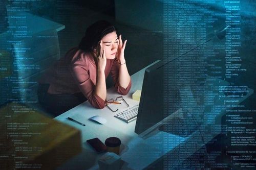 Sử dụng AI tăng tốc công việc, có nguy cơ bị kiệt sức, mệt mỏi