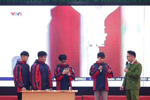 Gia đình nhà trường cùng phối hợp đẩy lùi thực trạng học sinh sử dụng thuốc lá