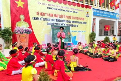 Sôi nổi hoạt động chào mừng Ngày Quốc tế Phụ nữ 8/3 tại Hưng Yên