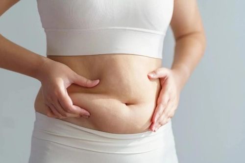 Cảnh giác 3 thói quen khiến giới văn phòng dễ tích mỡ nội tạng
