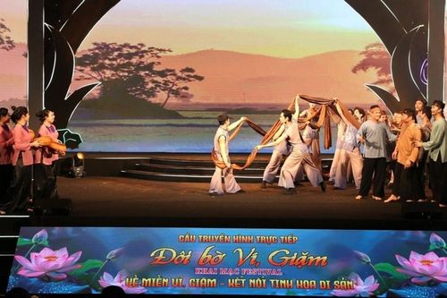 Nghệ An lên kế hoạch bảo tồn, phát huy giá trị di sản dân ca ví, giặm