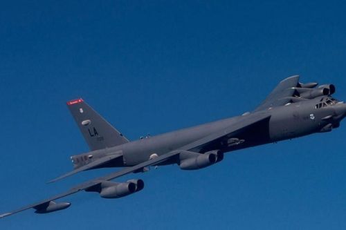 Mỹ công bố video 'pháo đài bay' B-52 tham gia không kích Iran