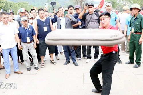 Hải Phòng: Gìn giữ nét đẹp văn hóa truyền thống trò chơi dân gian pháo đất