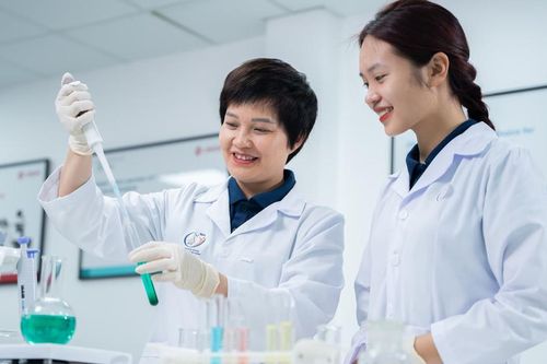 Nghị quyết 57 tạo 'cú hích' chính sách cho hành trình khẳng định vị thế nhà khoa học nữ