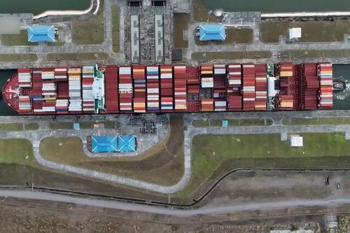 Dự báo lượng tàu qua kênh đào Panama sang châu Á tiếp tục tăng