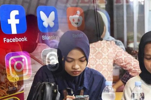 Indonesia cấm trẻ dưới 16 tuổi sử dụng mạng xã hội từ ngày 28-3