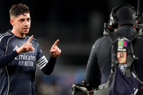 Valverde giải cứu Real Madrid phút 94: Hàng tiền vệ sửa sai cho Alexander-Arnold