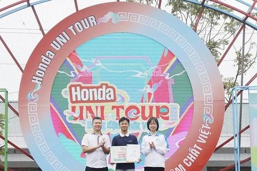 Sôi nổi Ngày hội sinh viên 'Uni Tour' năm 2026