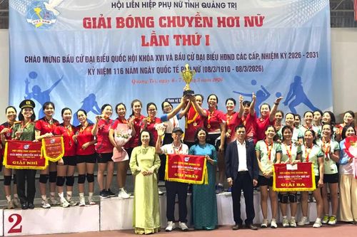 Giải bóng chuyền hơi nữ chào mừng Ngày Quốc tế Phụ nữ