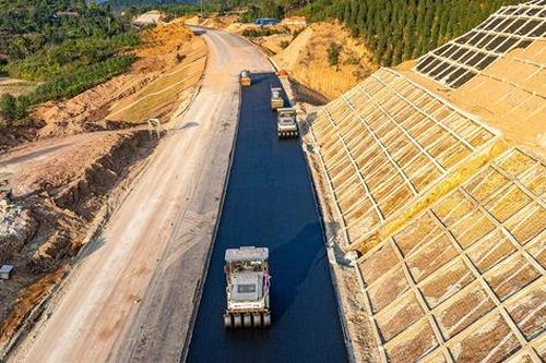Bộ Xây dựng yêu cầu rà soát toàn bộ quá trình triển khai các dự án đầu tư công trong 5 năm