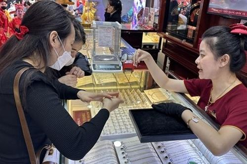 Cá nhân mua bán vàng không có hóa đơn có bị tịch thu không?