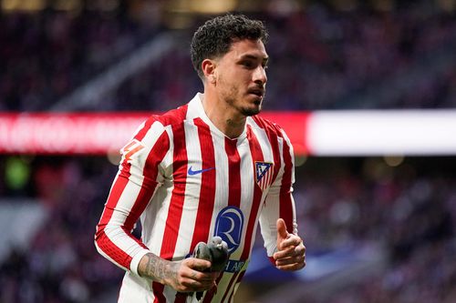 Sao Atletico: 'Chúng tôi là lũ hề trong rạp xiếc bóng đá'