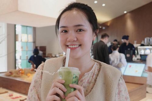 Vợ cầu thủ Duy Mạnh cầu cứu
