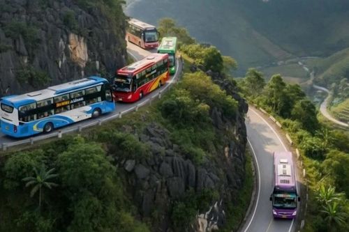 CSGT khảo sát an toàn đối với xe khách giường nằm 2 tầng trên các quốc lộ miền núi