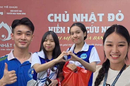 Sinh viên hiến máu tại Chủ Nhật Đỏ 2026: Hành động nhỏ nhưng mang tính lan tỏa cao
