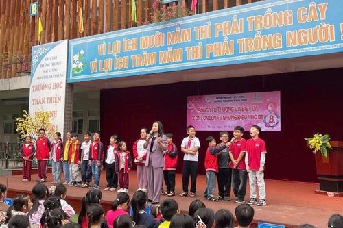 'Gieo mầm' lòng biết ơn từ điều giản dị