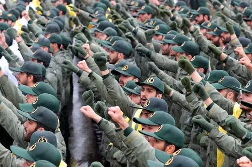 Iran trụ vững trước 'bão lửa', Mỹ đối mặt viễn cảnh sa lầy