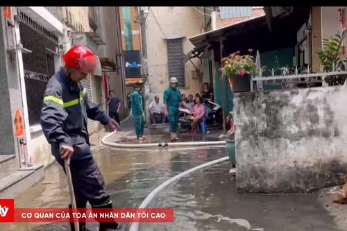 Cháy nhiều căn nhà ở TPHCM