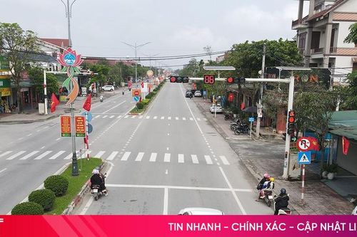 Cụm đèn đỏ ở trung tâm xã Thạch Hà hoạt động trở lại