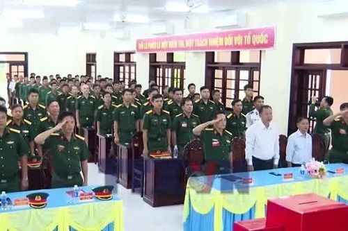 Cử tri đặc khu Thổ Châu đi bầu cử sớm