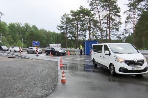 Liên minh châu Âu thắt chặt kiểm soát biên giới