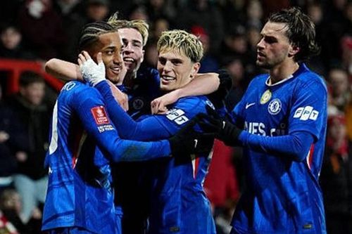 Chelsea ngược dòng hạ Wrexham 4-2 sau 120 phút nghẹt thở tại vòng 5 FA Cup