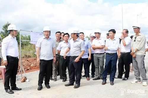 Xử lý các đơn vị có dấu hiệu đùn đẩy, né tránh trách nhiệm trong giải phóng mặt bằng các dự án