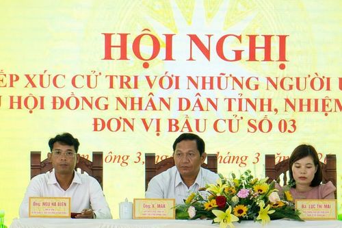 Cử tri Đam Rông 3 gửi gắm niềm tin trước ứng cử viên đại biểu HĐND tỉnh