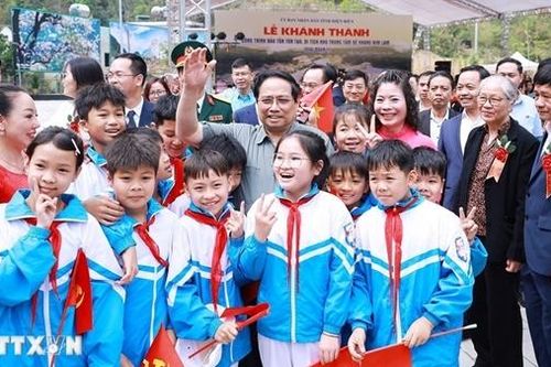 Cần biến núi rừng Tây Bắc trùng điệp thành của cải vật chất