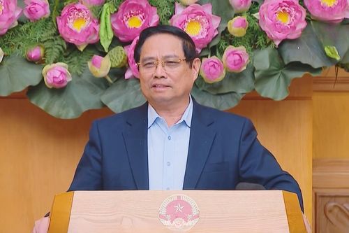 Thủ tướng yêu cầu không để thiếu xăng, dầu, điện và năng lượng