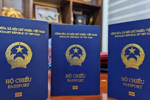 Hộ chiếu gắn chip điện tử (e-passport) mang lại lợi ích gì cho công dân trong xuất nhập cảnh?