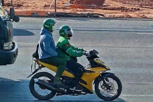 Tìm chủ sở hữu xe máy liên quan 2 đối tượng cướp ngân hàng ở Gia Lai
