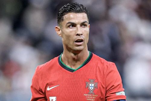 Nỗi hổ thẹn của Ronaldo tại World Cup