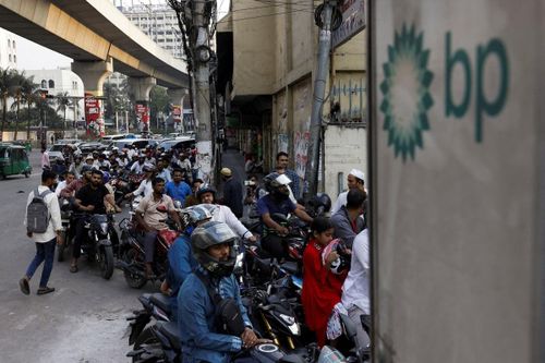 Bangladesh đóng cửa toàn bộ trường đại học