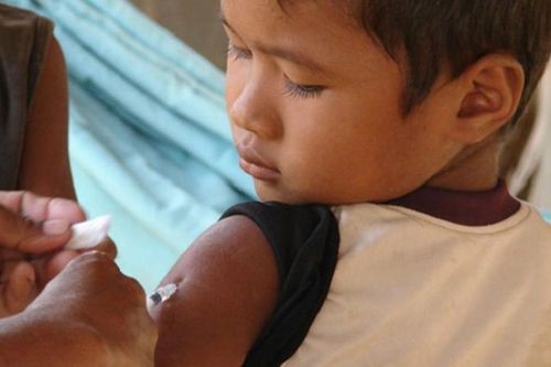 Giờ là thời điểm tốt nhất đưa trẻ đi tiêm vaccine cúm mùa: Có 5 điều cha mẹ cần ghi nhớ trước khi đưa con đi