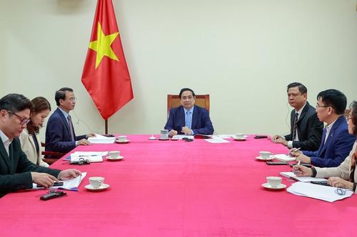 Kuwait nhất trí xem xét tiếp tục cung ứng dầu thô cho Việt Nam
