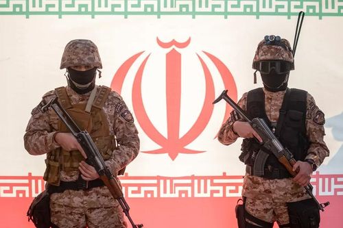 Tranh cãi quanh thông tin Iran bắt giữ nhiều lính Mỹ