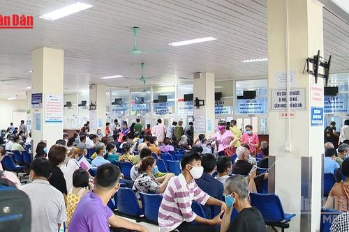 Triển khai cơ chế, chính sách đặc biệt tạo đột phá trong bảo vệ và chăm sóc sức khỏe nhân dân