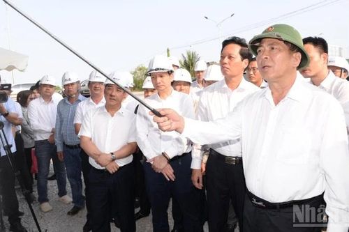 Tháo gỡ khó khăn nguồn vật liệu Dự án mở rộng cao tốc Thành phố Hồ Chí Minh-Trung Lương-Mỹ Thuận
