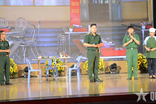 Quân khu 7 giao lưu tuyên truyền, phổ biến pháp luật về bầu cử