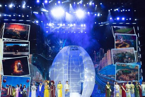 Lễ hội Áo dài TP.HCM 2026: 'Bản giao hưởng di sản' giữa lòng đô thị hiện đại