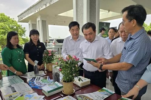 Đẩy mạnh hỗ trợ tài chính xanh cho các mô hình giảm phát thải
