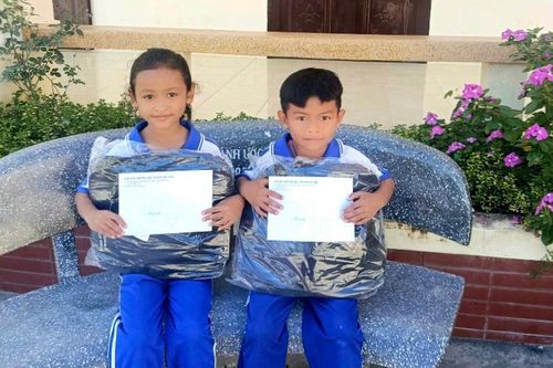 Khánh Hòa: Trao sinh kế cho phụ nữ, thắp sáng ước mơ đến lớp của trẻ em