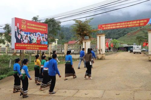 Vùng biên Bát Mọt trước ngày bầu cử