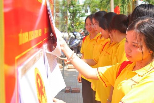 Các cơ sở giáo dục chuẩn bị chu đáo cho sinh viên đi bầu cử