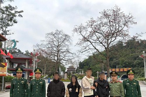 Lạng Sơn: Trục xuất 4 công dân Trung Quốc nhập cảnh trái phép tìm việc làm