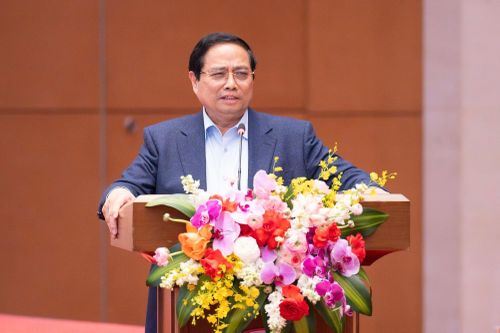 Thủ tướng: Đã huy động được 4 triệu thùng dầu từ các đối tác nhằm bảo đảm nguồn cung trước mắt