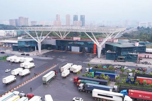 Quảng Ninh: Thí điểm thông quan hàng hóa vào cuối tuần tại cầu Bắc Luân II