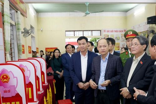 Hướng tới Ngày bầu cử đại biểu Quốc hội khóa XVI và đại biểu HĐND các cấp nhiệm kỳ 2026 - 2031: Tiếp tục rà soát, cập nhật danh sách cử tri